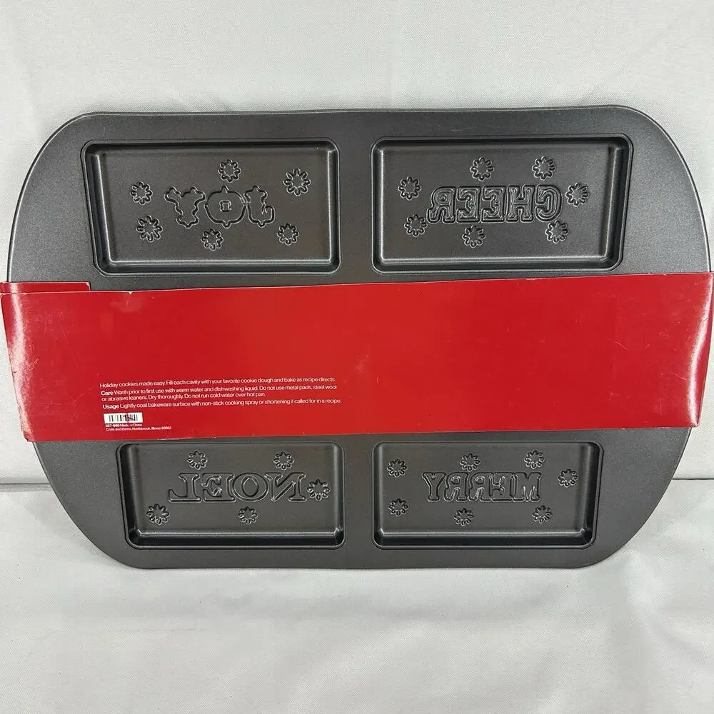 Crate & Barrel Christmas Holiday Cookie Bar Pan NEW